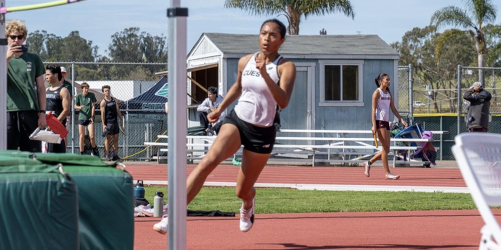 Women's Track &amp; Field Qualifies Five to State for Nine Events